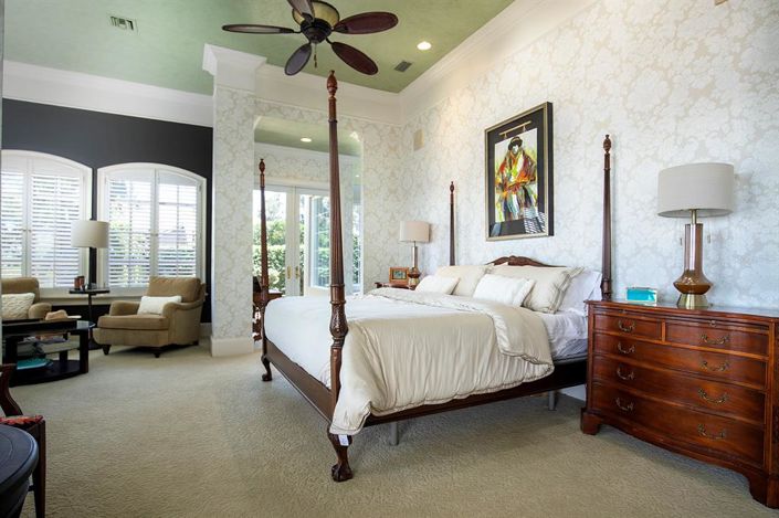 Image No.42-5 Bed House for sale