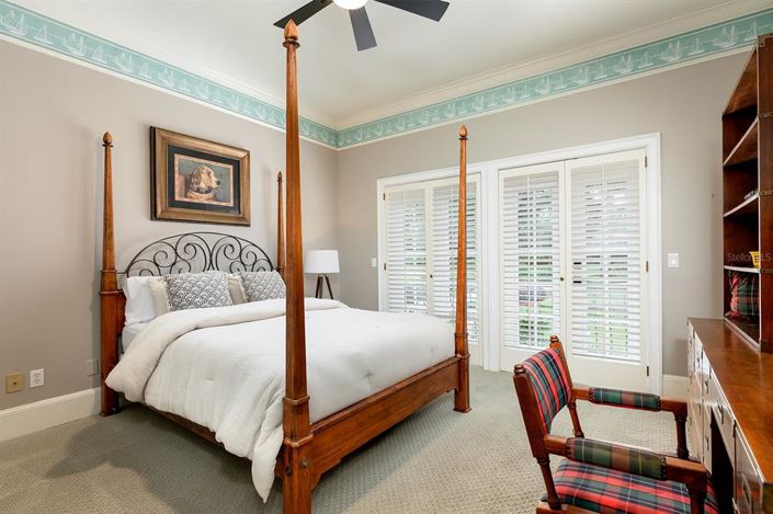 Image No.54-5 Bed House for sale