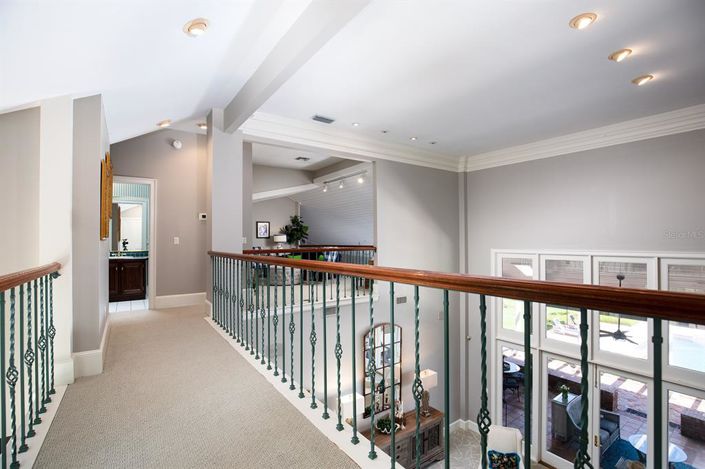 Image No.57-5 Bed House for sale