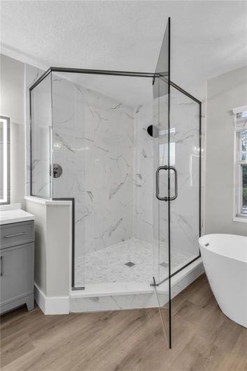 Image No.16-5 Bed House for sale