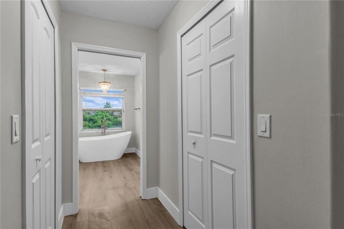 Image No.21-5 Bed House for sale