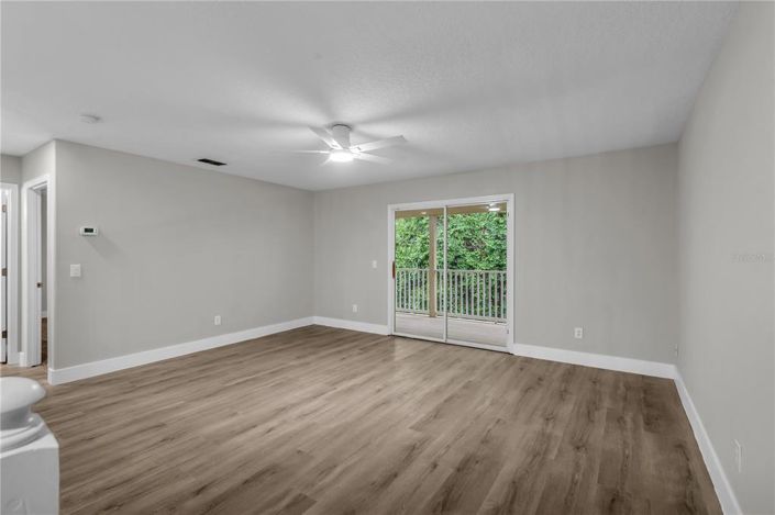 Image No.23-5 Bed House for sale