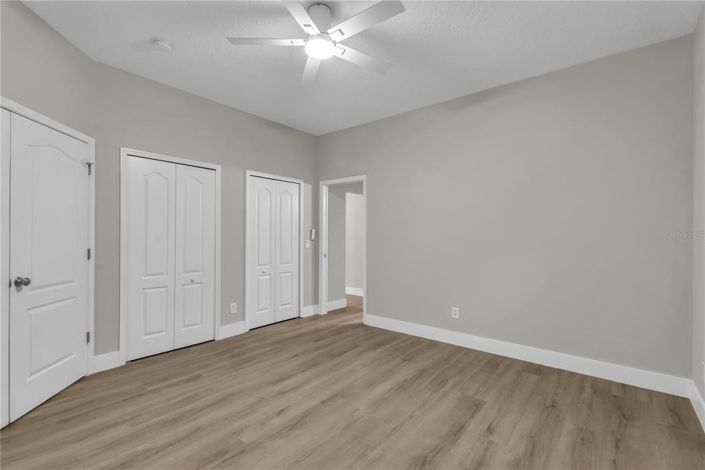 Image No.28-5 Bed House for sale