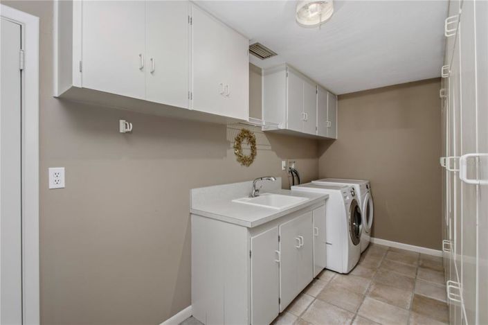 Image No.27-3 Bed House for sale