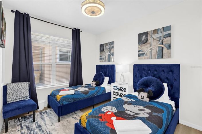 Image No.24-4 Bed House for sale