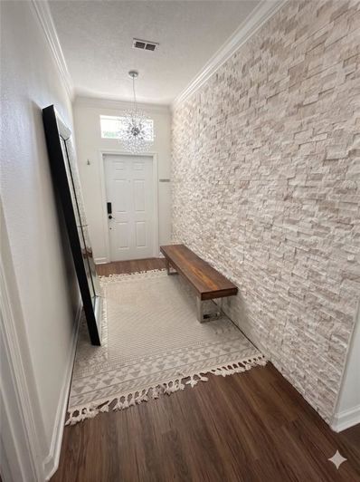 Image No.2-5 Bed House for sale