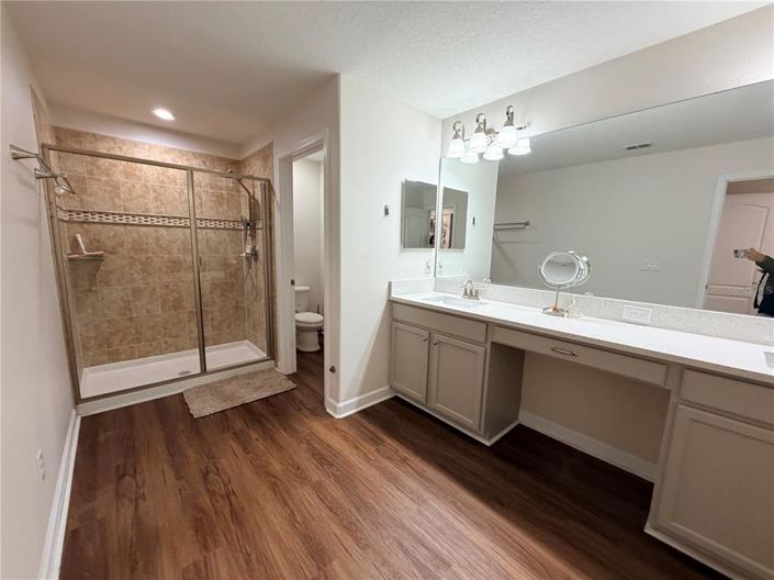 Image No.33-5 Bed House for sale