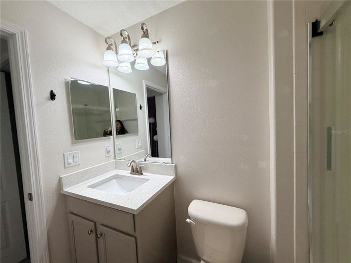 Image No.36-5 Bed House for sale