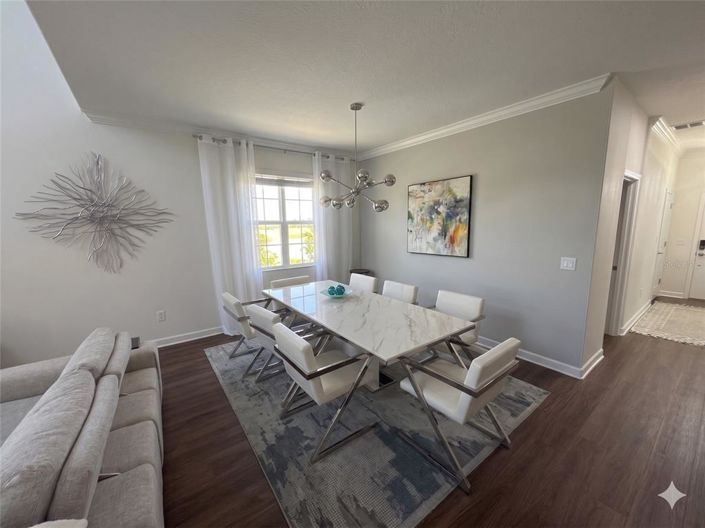 Image No.7-5 Bed House for sale