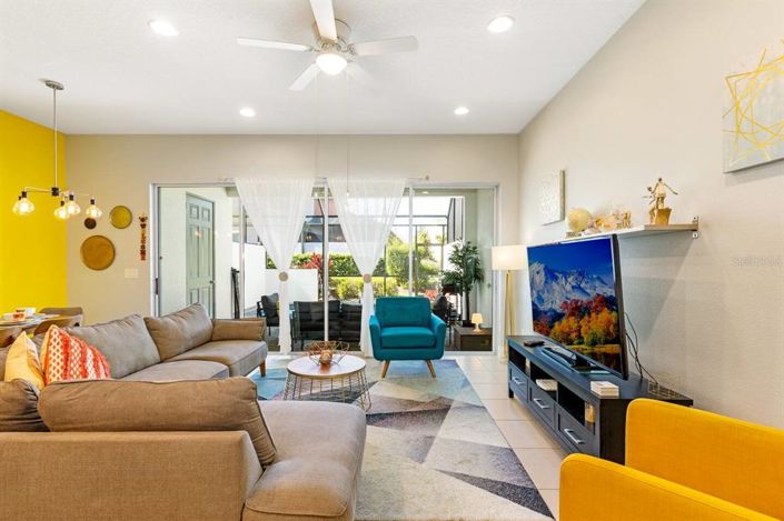 Image No.4-4 Bed Townhouse for sale