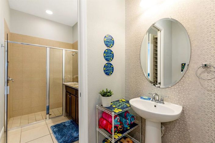 Image No.8-4 Bed Townhouse for sale