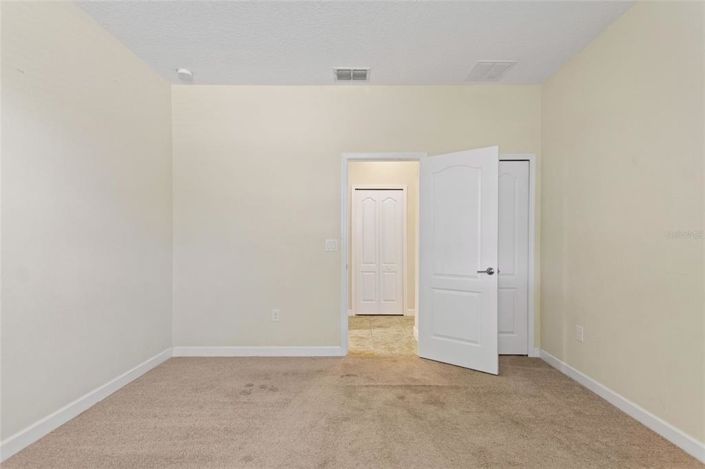 Image No.11-3 Bed House for sale