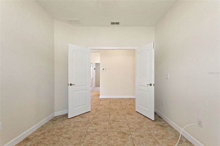 Image No.13-3 Bed House for sale