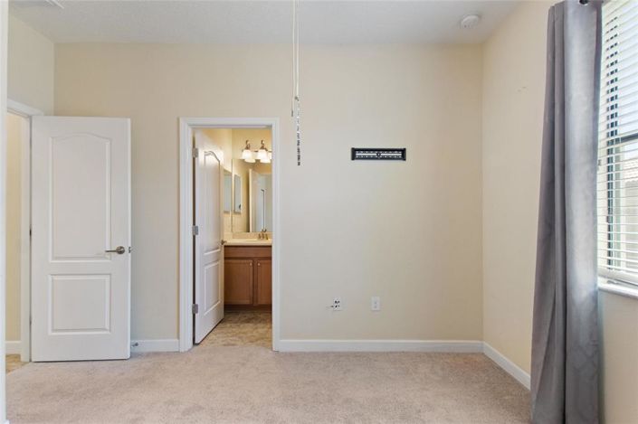 Image No.16-3 Bed House for sale