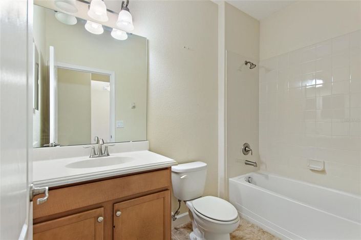 Image No.9-3 Bed House for sale