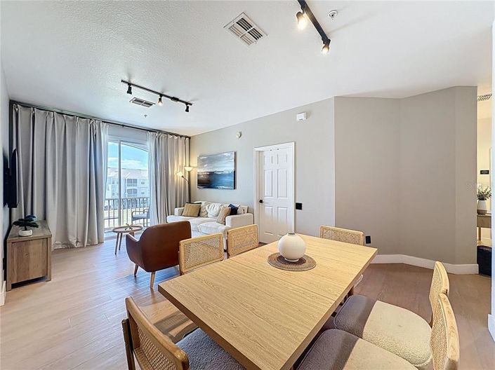 Image No.10-3 Bed Apartment for sale