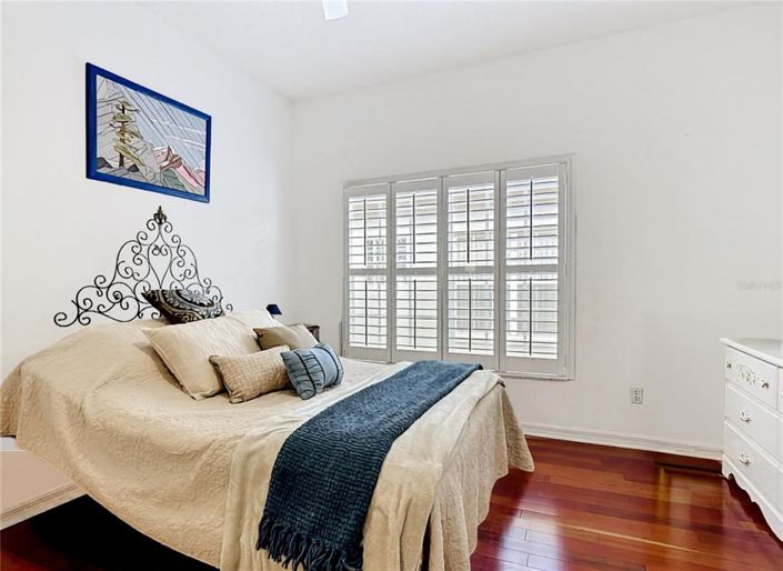 Image No.36-3 Bed House for sale