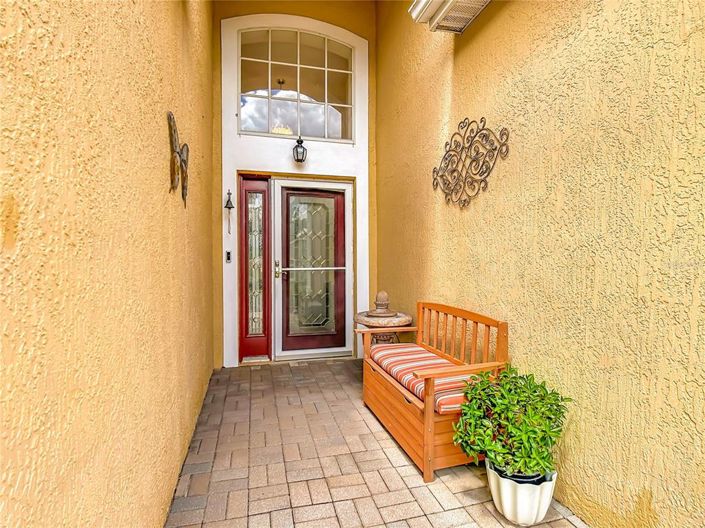Image No.7-3 Bed House for sale