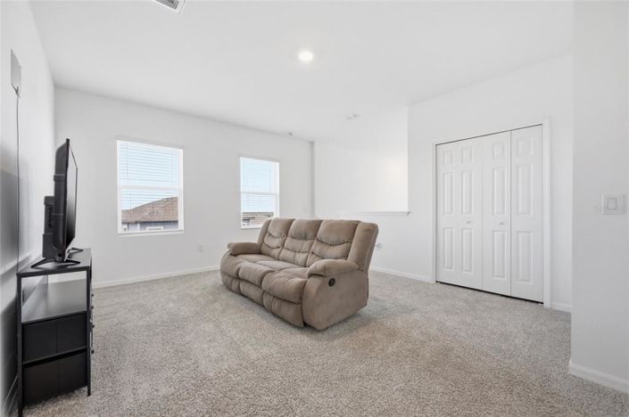 Image No.25-4 Bed House for sale