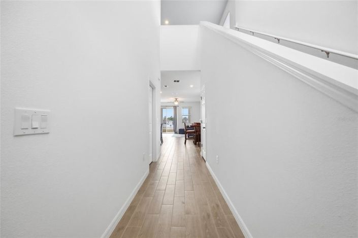 Image No.8-4 Bed House for sale