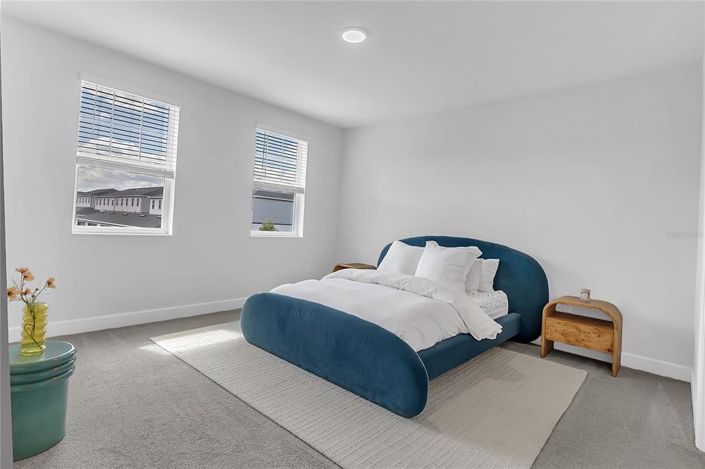 Image No.2-4 Bed Townhouse for sale