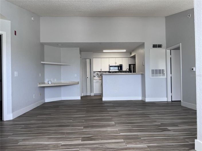 Image No.21-2 Bed Apartment for sale