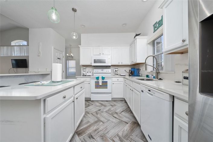 Image No.9-3 Bed House for sale