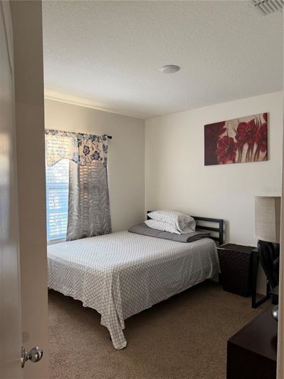 Image No.18-4 Bed House for sale