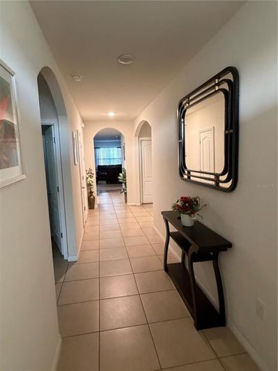 Image No.2-4 Bed House for sale