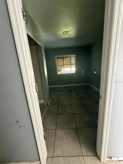 Image No.10-4 Bed House for sale