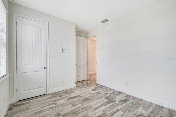 Image No.10-3 Bed Townhouse for sale