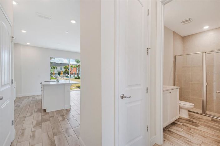 Image No.12-3 Bed Townhouse for sale