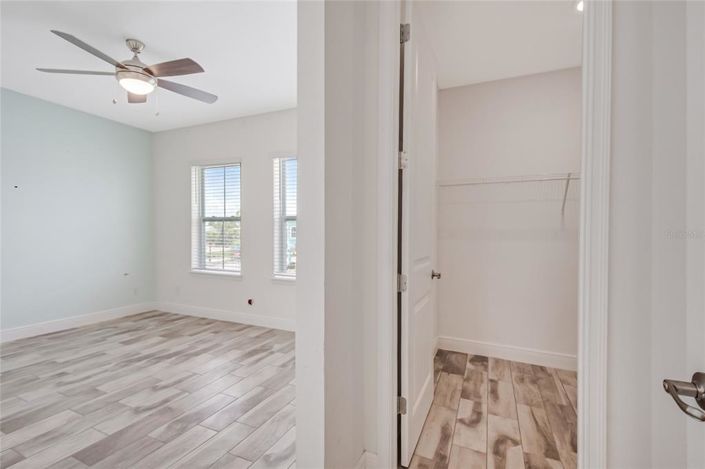 Image No.35-3 Bed Townhouse for sale