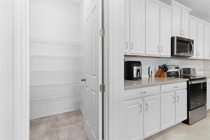 Image No.16-9 Bed House for sale