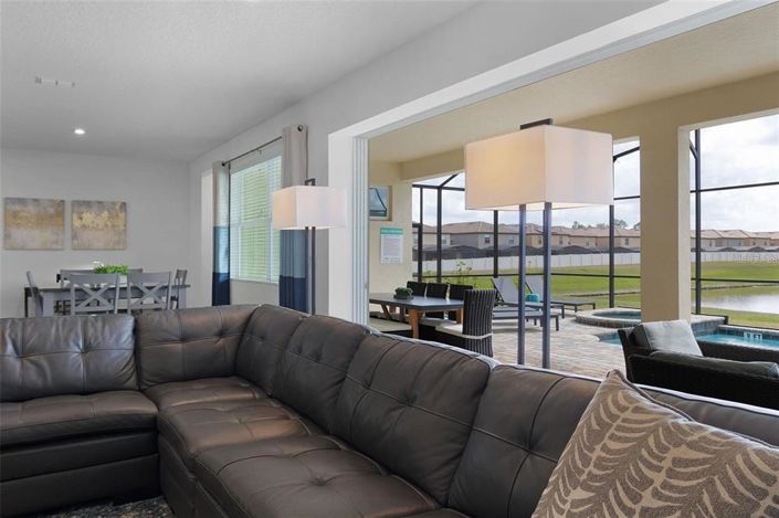 Image No.22-9 Bed House for sale