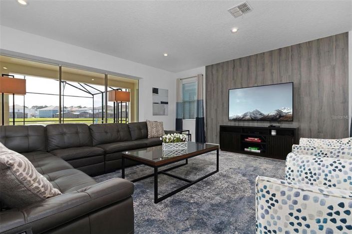 Image No.25-9 Bed House for sale