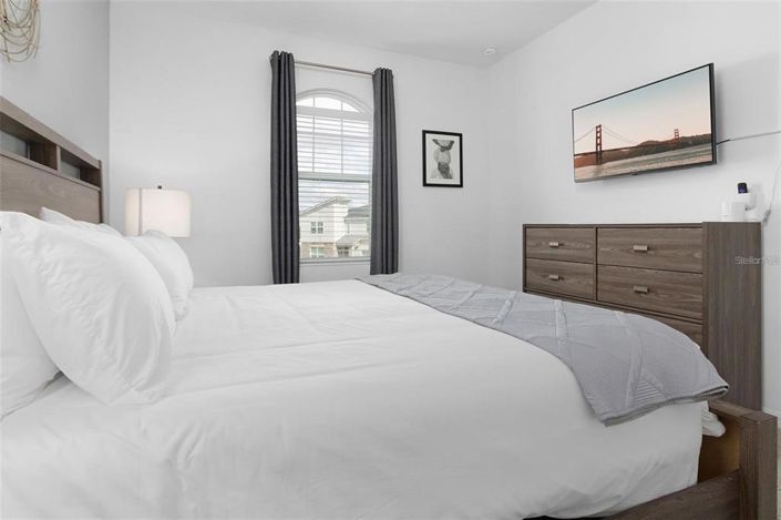 Image No.42-9 Bed House for sale