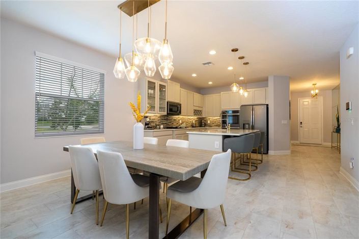 Image No.15-4 Bed House for sale