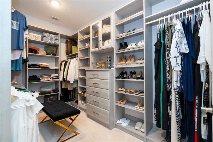 Image No.29-4 Bed House for sale