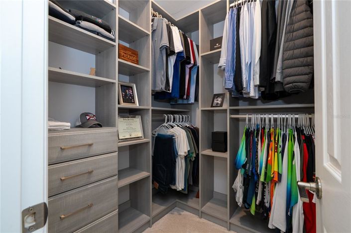 Image No.30-4 Bed House for sale