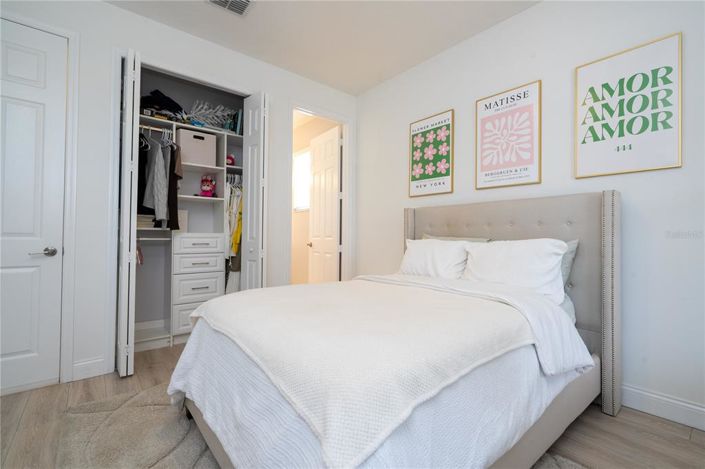 Image No.33-4 Bed House for sale