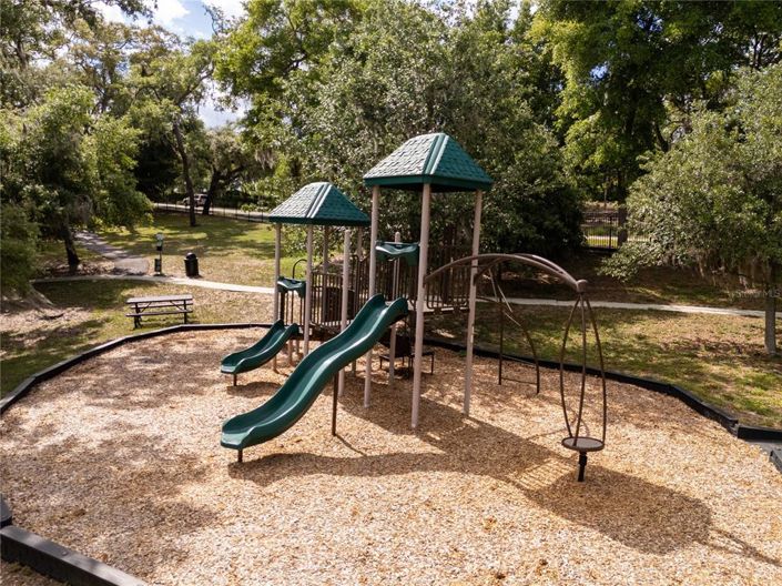 Image No.60-4 Bed House for sale