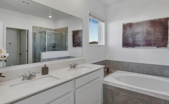 Image No.6-3 Bed Townhouse for sale