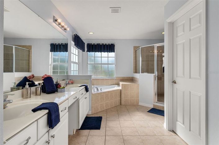 Image No.33-4 Bed House for sale