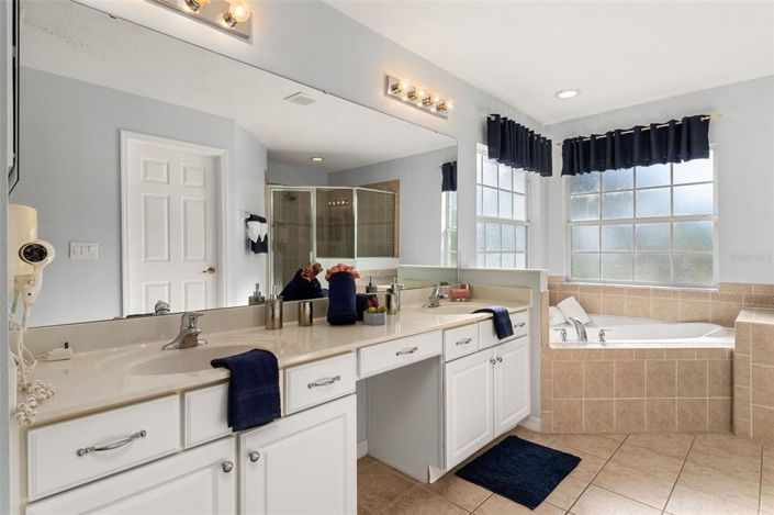 Image No.34-4 Bed House for sale