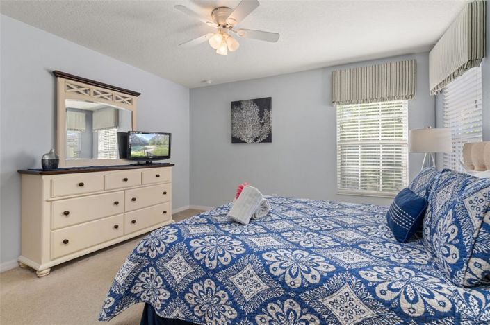 Image No.38-4 Bed House for sale