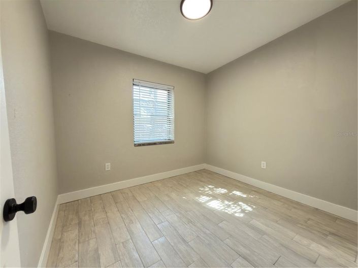 Image No.19-3 Bed House for sale