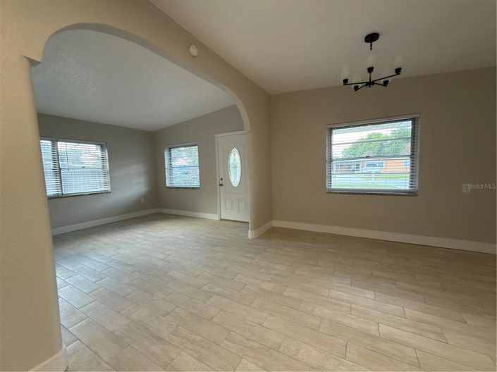 Image No.31-3 Bed House for sale