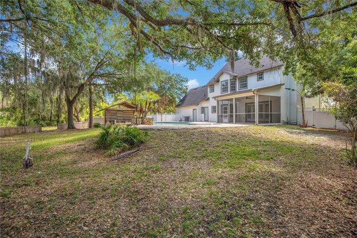 Image No.10-4 Bed House for sale