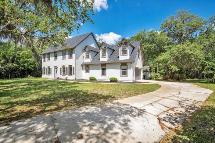 Image No.2-4 Bed House for sale